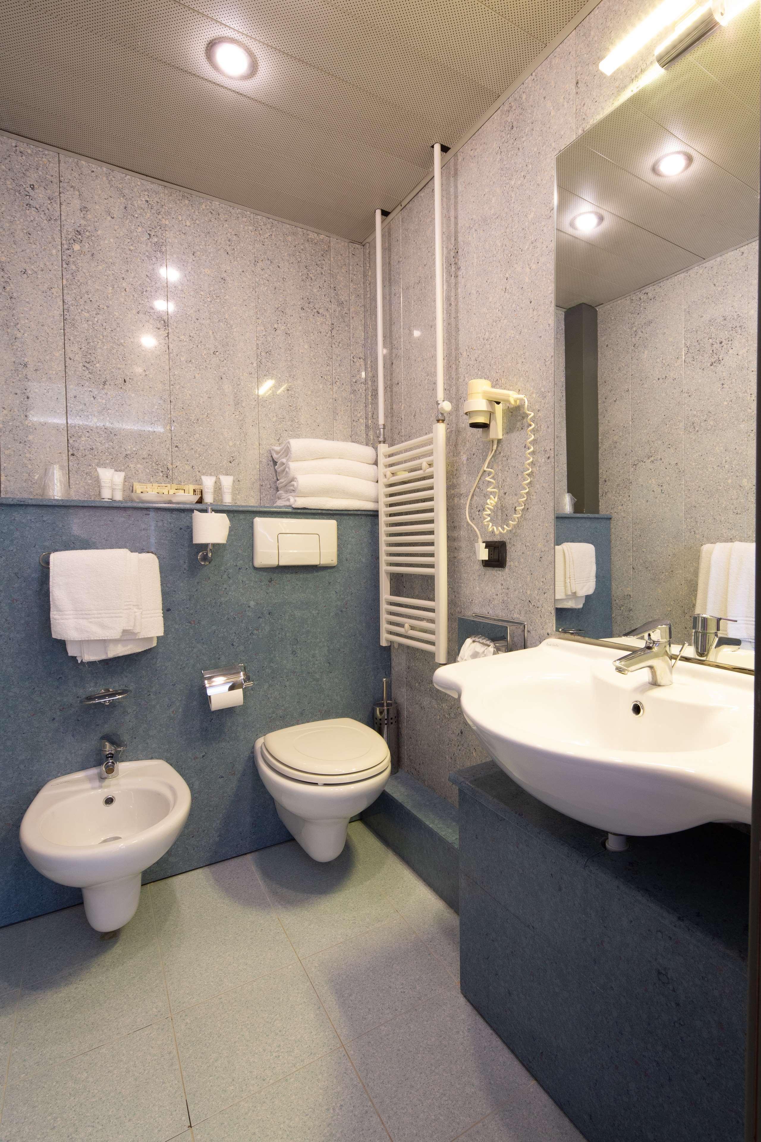 Jet Hotel, Sure Hotel Collection By Best Western Gallarate Eksteriør billede