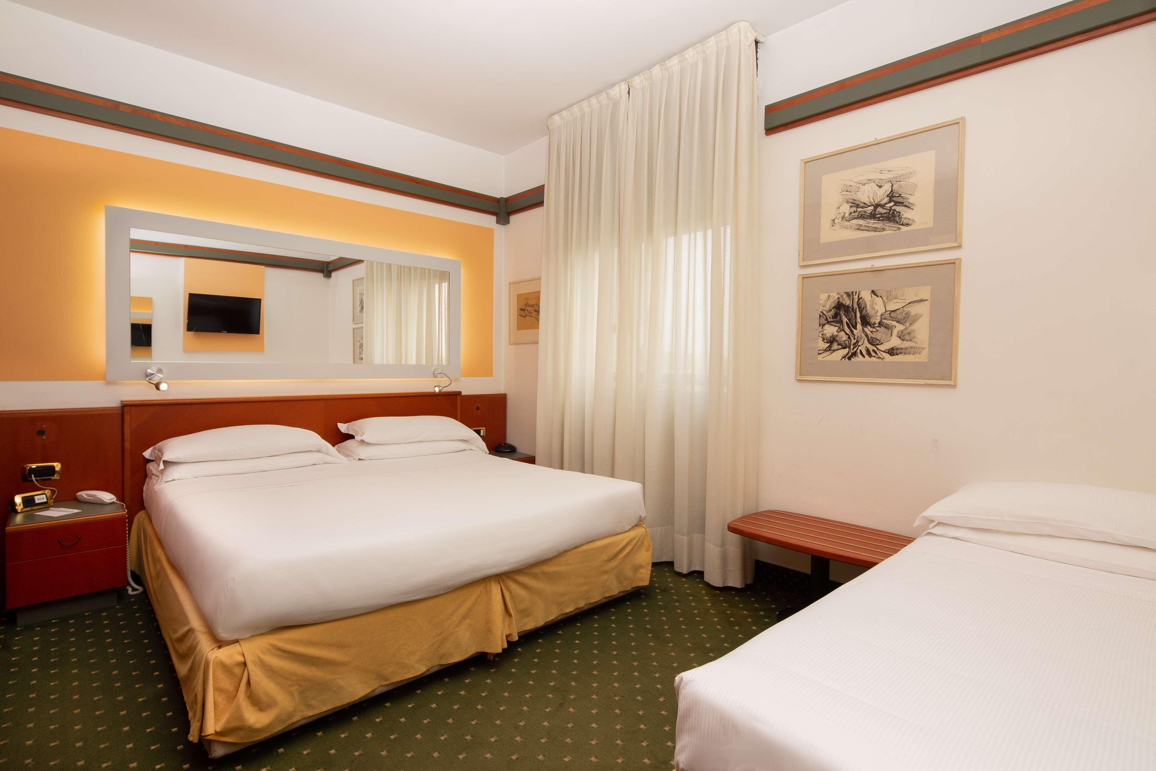 Jet Hotel, Sure Hotel Collection By Best Western Gallarate Eksteriør billede