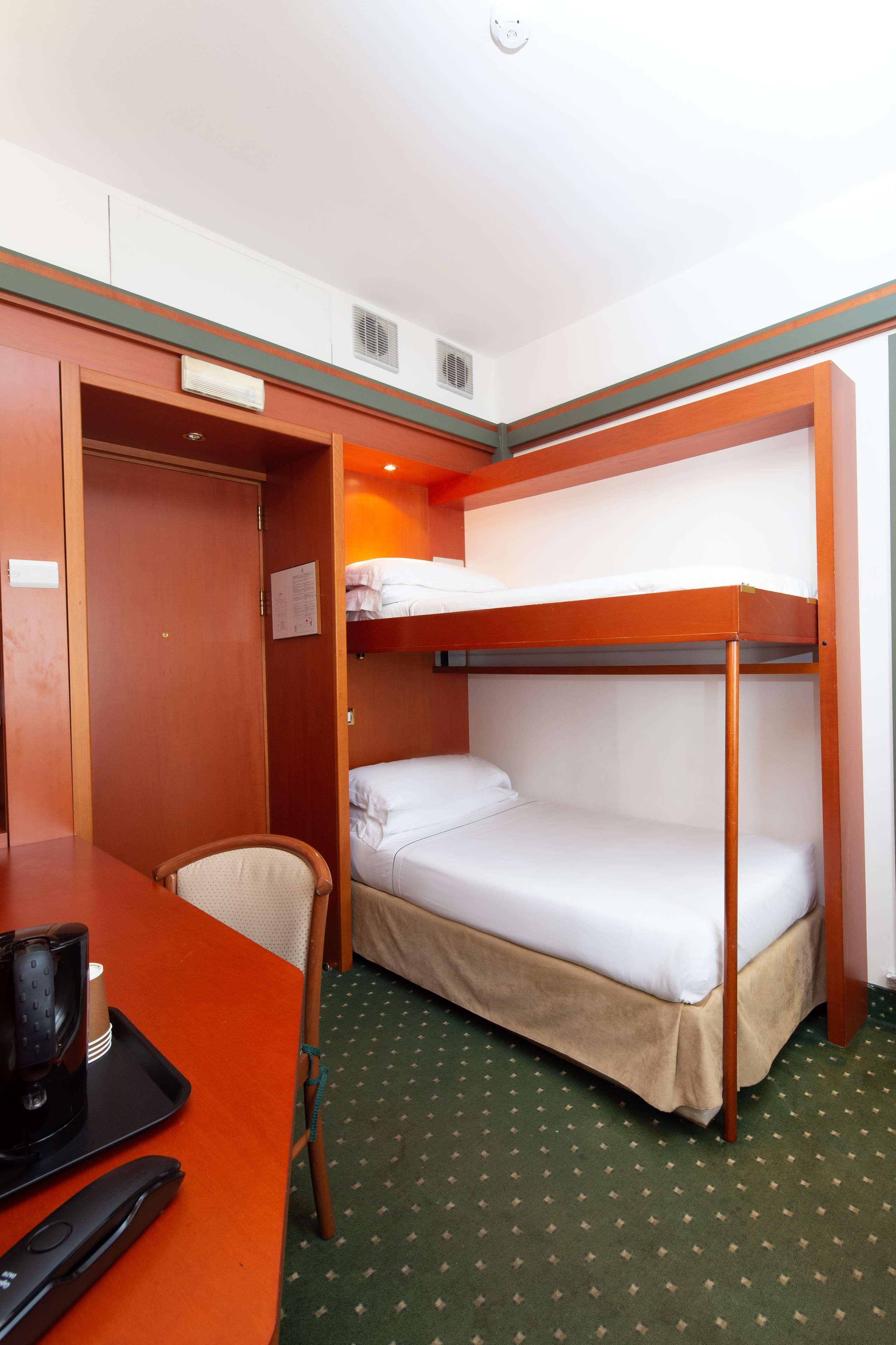 Jet Hotel, Sure Hotel Collection By Best Western Gallarate Eksteriør billede