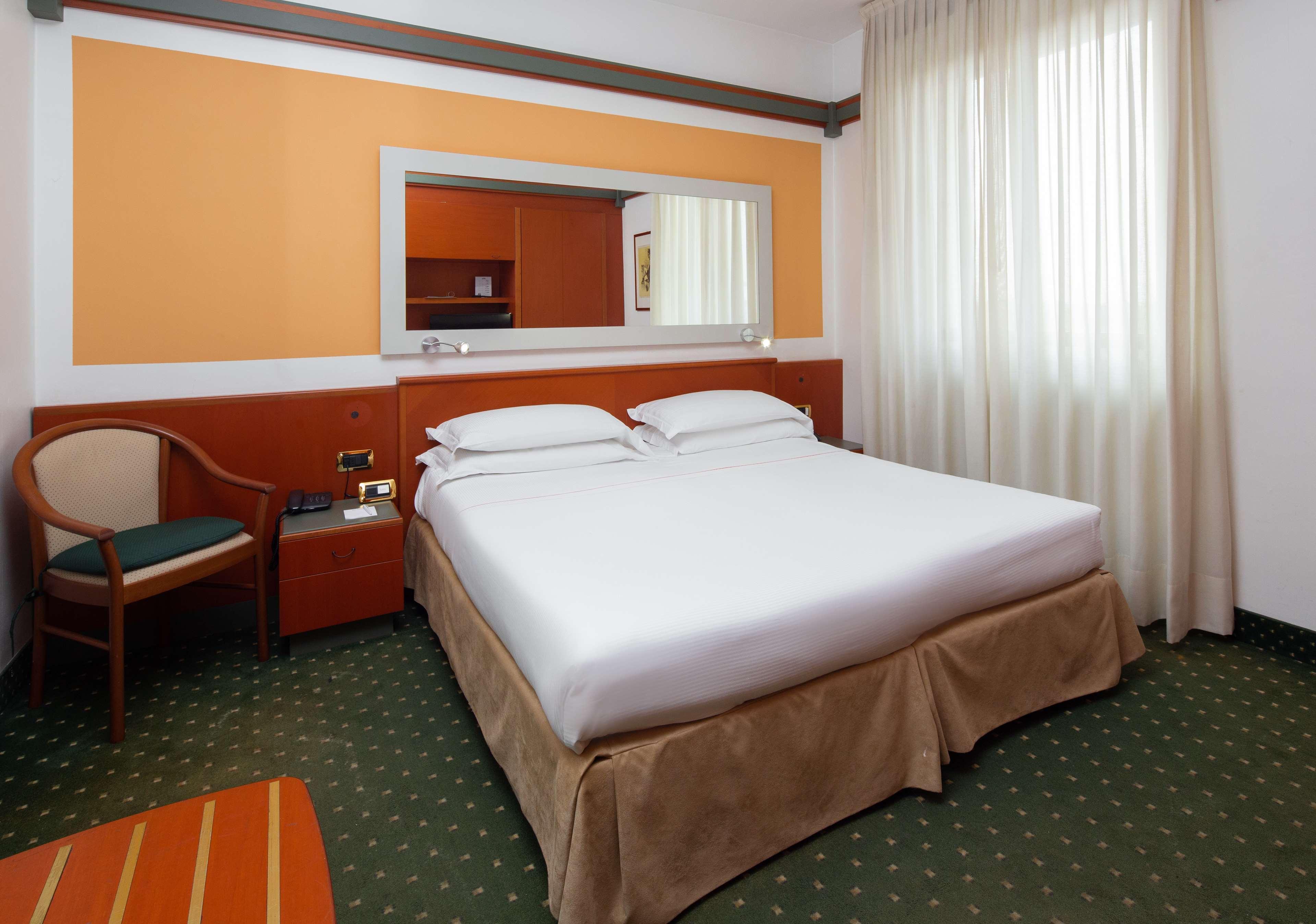 Jet Hotel, Sure Hotel Collection By Best Western Gallarate Eksteriør billede