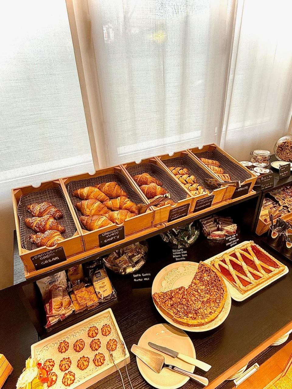 Jet Hotel, Sure Hotel Collection By Best Western Gallarate Eksteriør billede