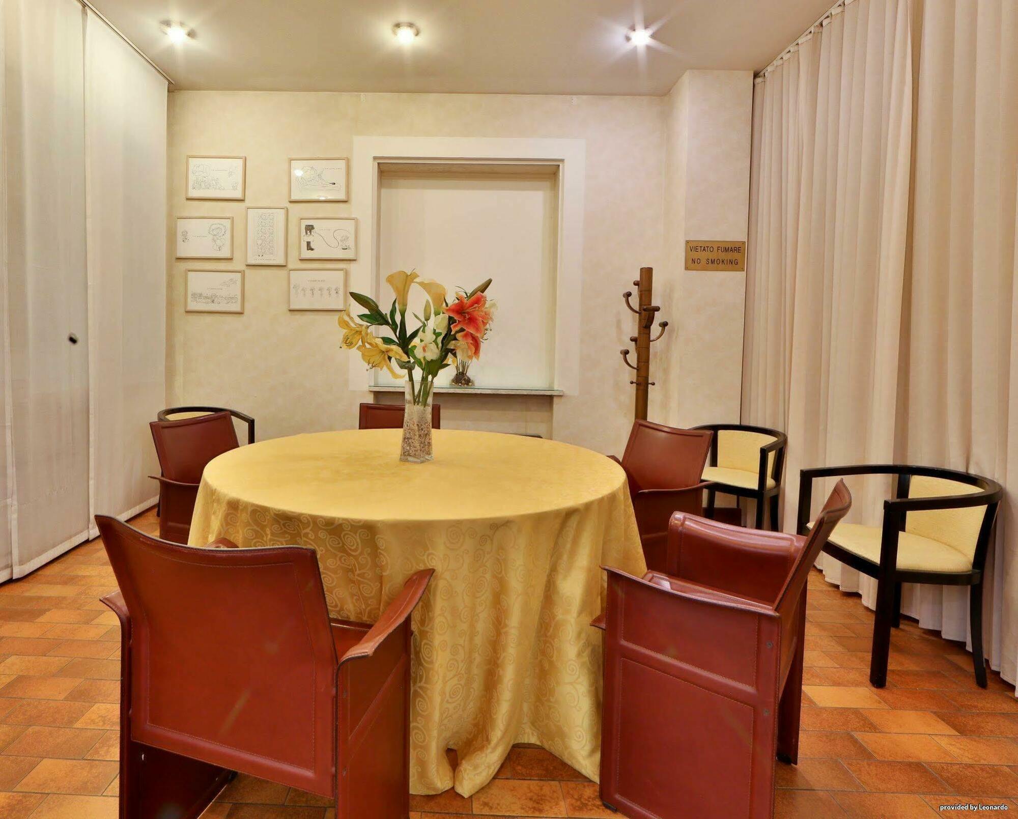 Jet Hotel, Sure Hotel Collection By Best Western Gallarate Eksteriør billede